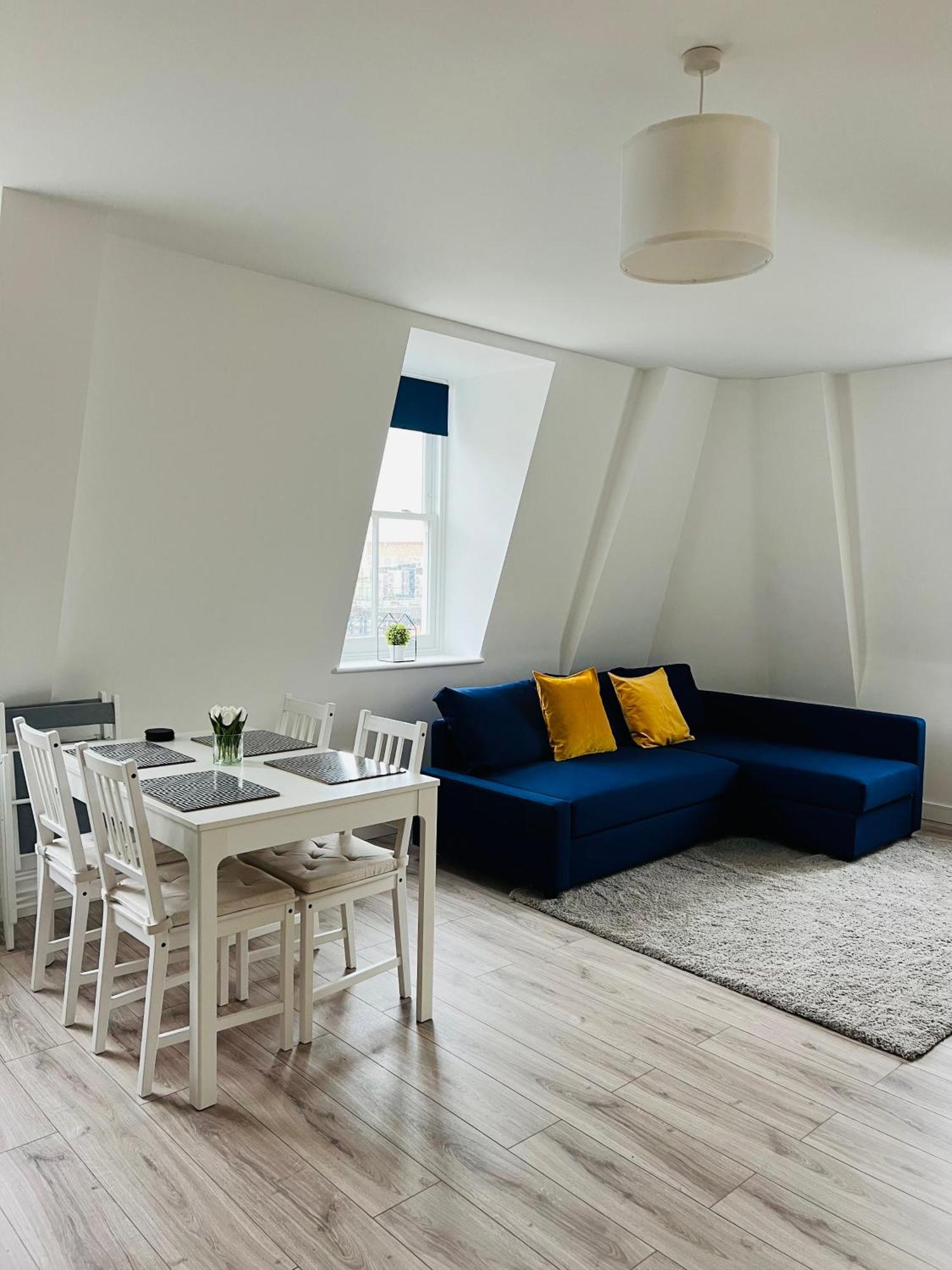 Stunning New Penthouse Apartment Саутенд-он-Сі Екстер'єр фото